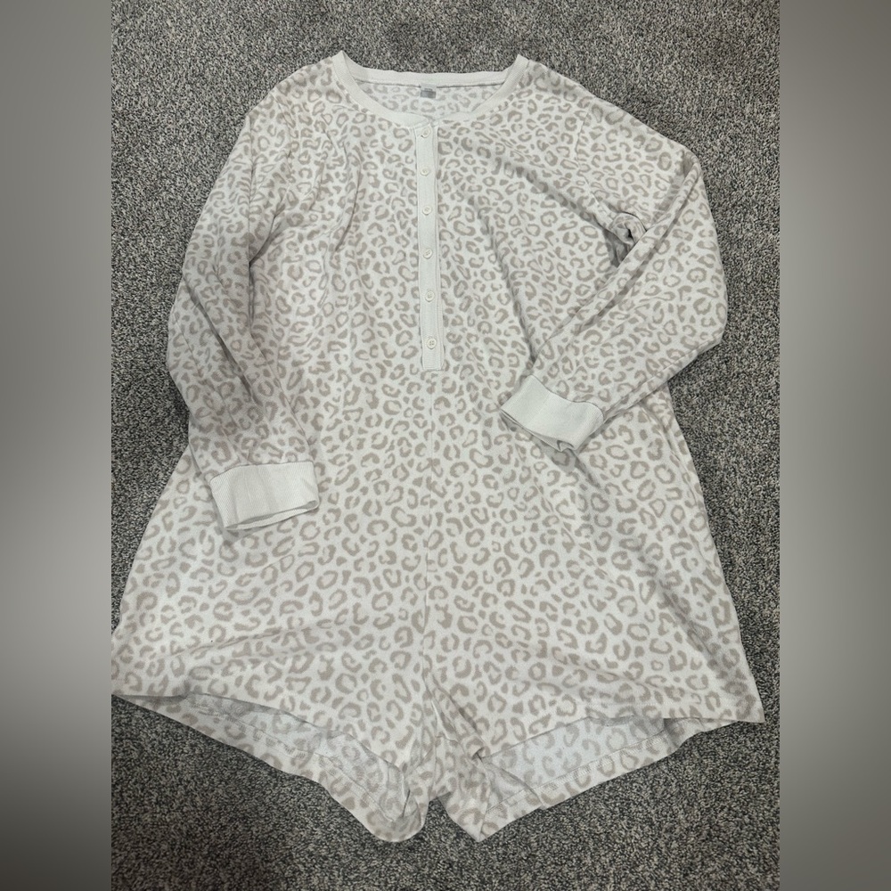 Old Navy pajamas